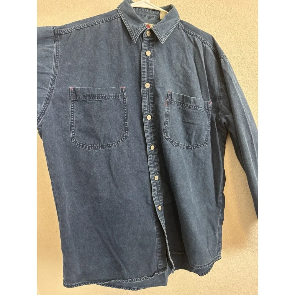 Levis pre owned